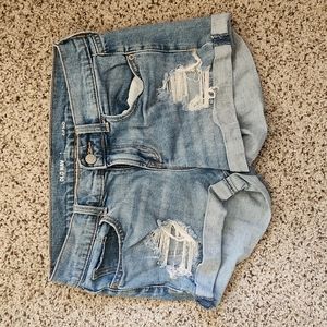 Old navy distressed boyfriend Jean shorts size 2